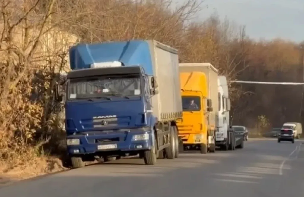 В Обнинске проверяют большегрузы на улице Толстого